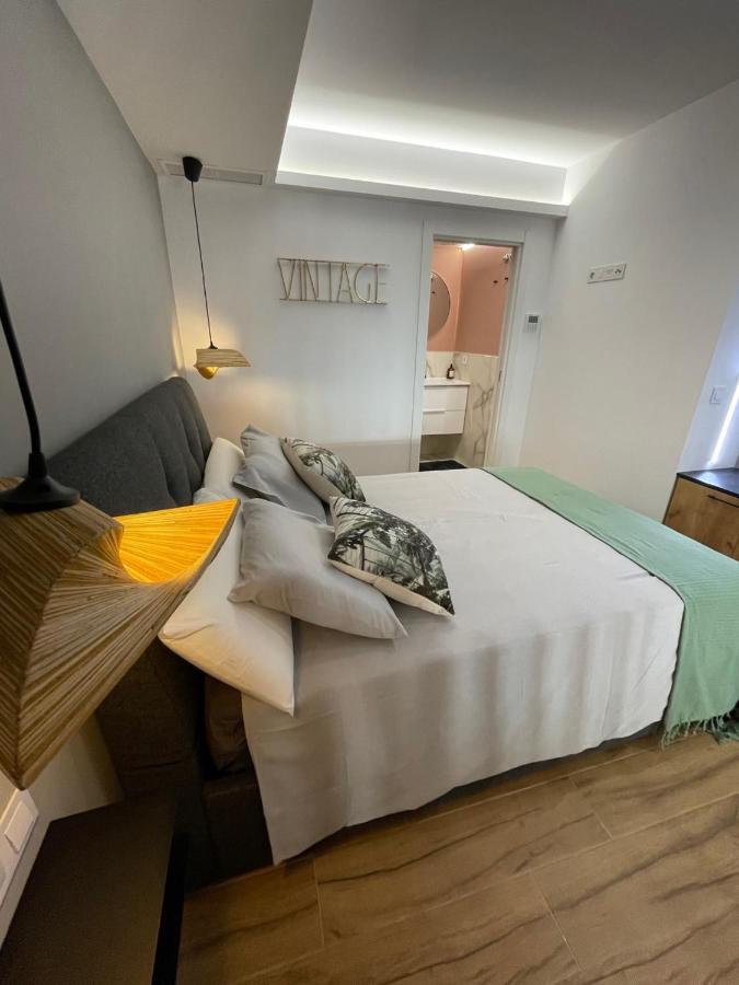 Agata 10-3E Apartment อาลิกันเต ภายนอก รูปภาพ